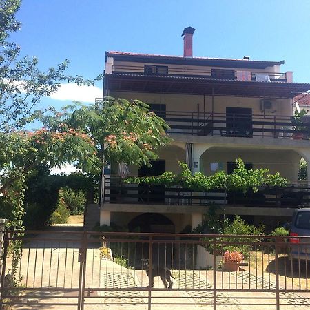 ביוגראד נה מורו Apartments Radulovic מראה חיצוני תמונה